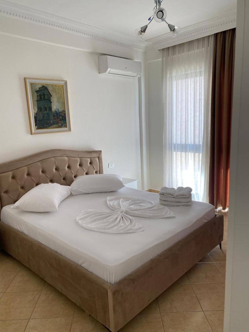 Vila Vera Durres Exterior photo